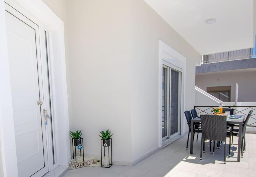 Vila Fileo Family And Friends Living Archangelos  Exteriér fotografie